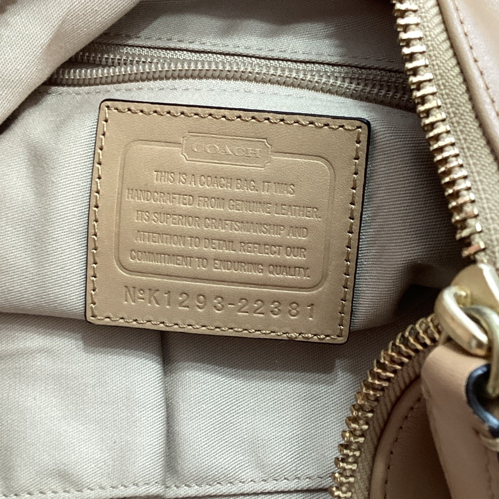 Coach Beige Leather Shoulder Bag